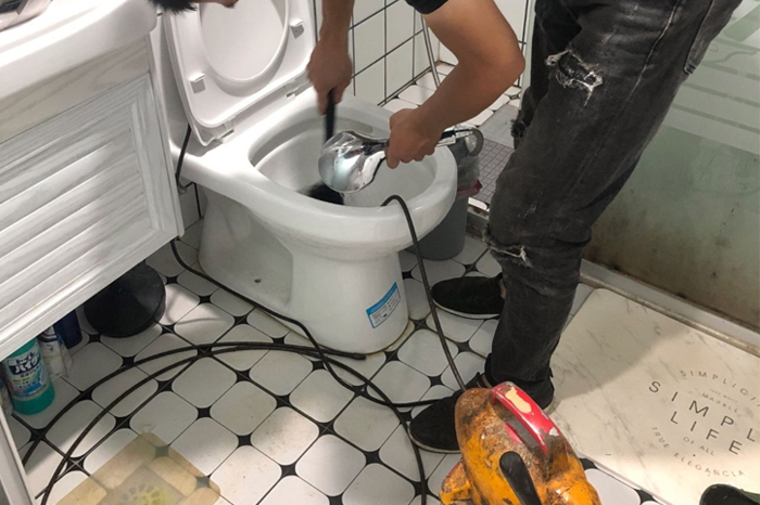 银海疏通下水道